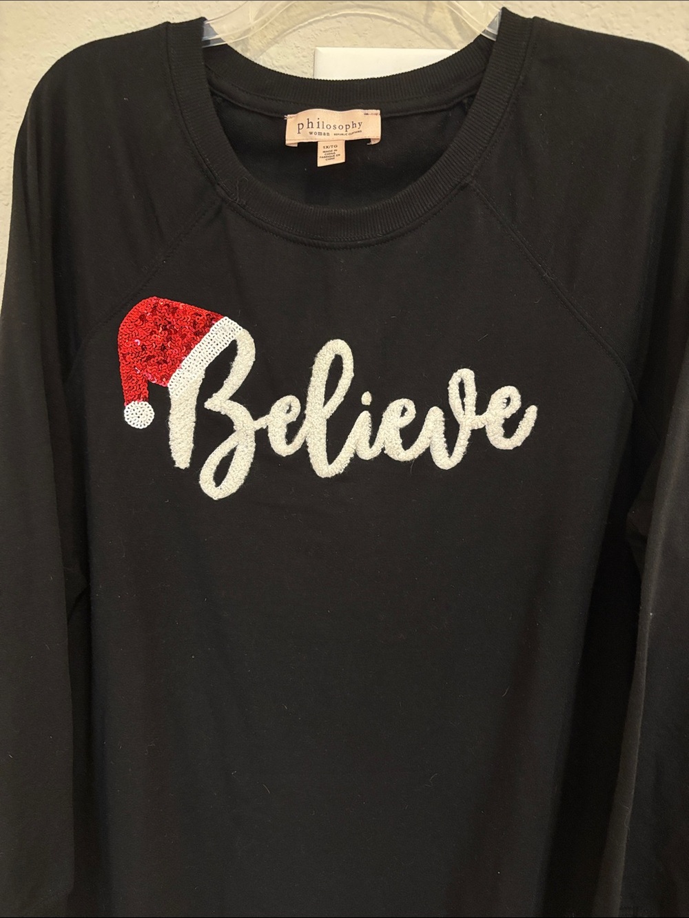 Philosophy Women's "Believe" Christmas Sequined Santa Hat Pullover sz 1X
